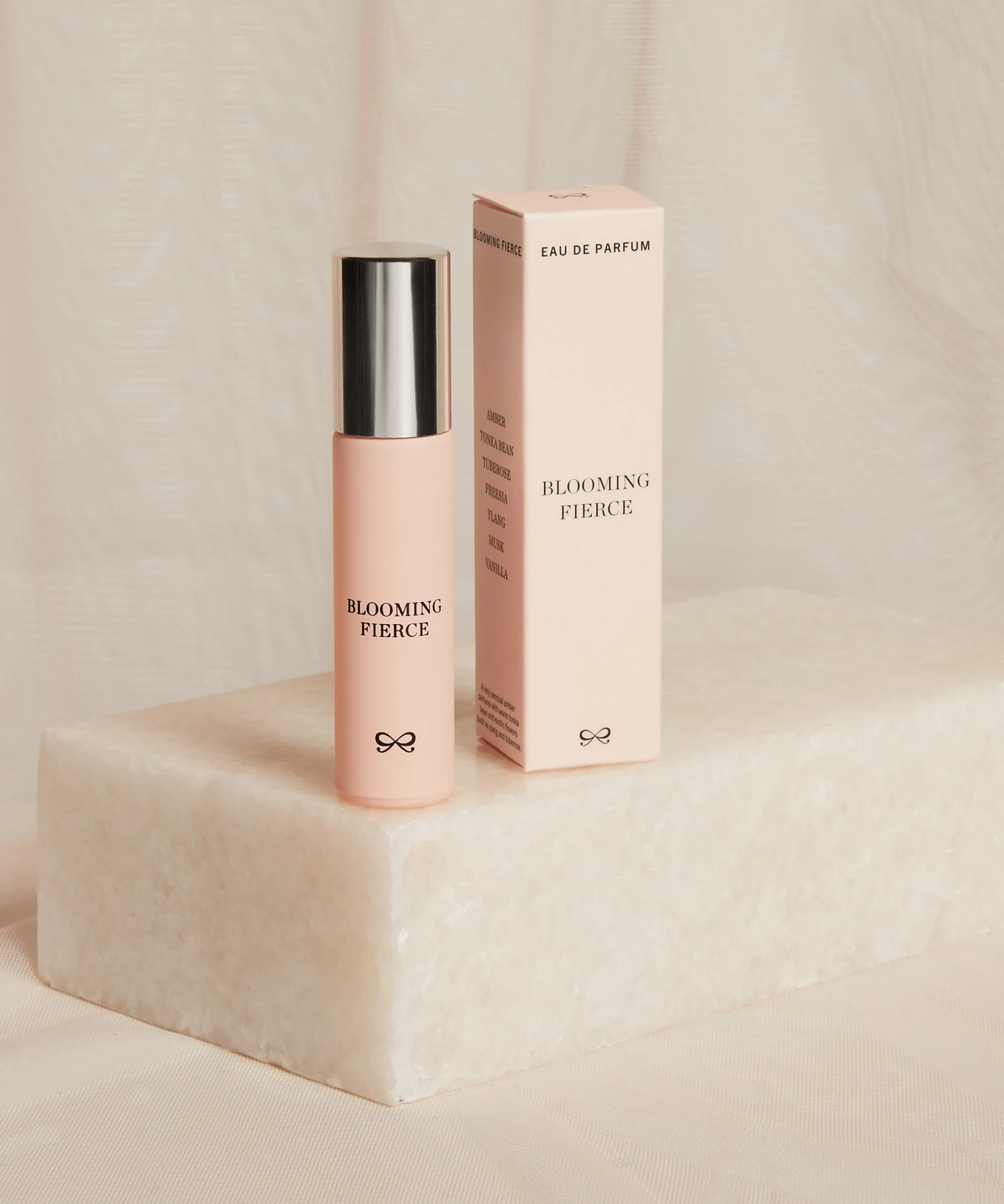 Parfum petit format Blooming Fierce 10 ml- Blanc Hunkemöller Parfum Petit Format Blooming Fierce 10 Ml- Blanc -Hunkemoller Boutique 202752 1 scaled