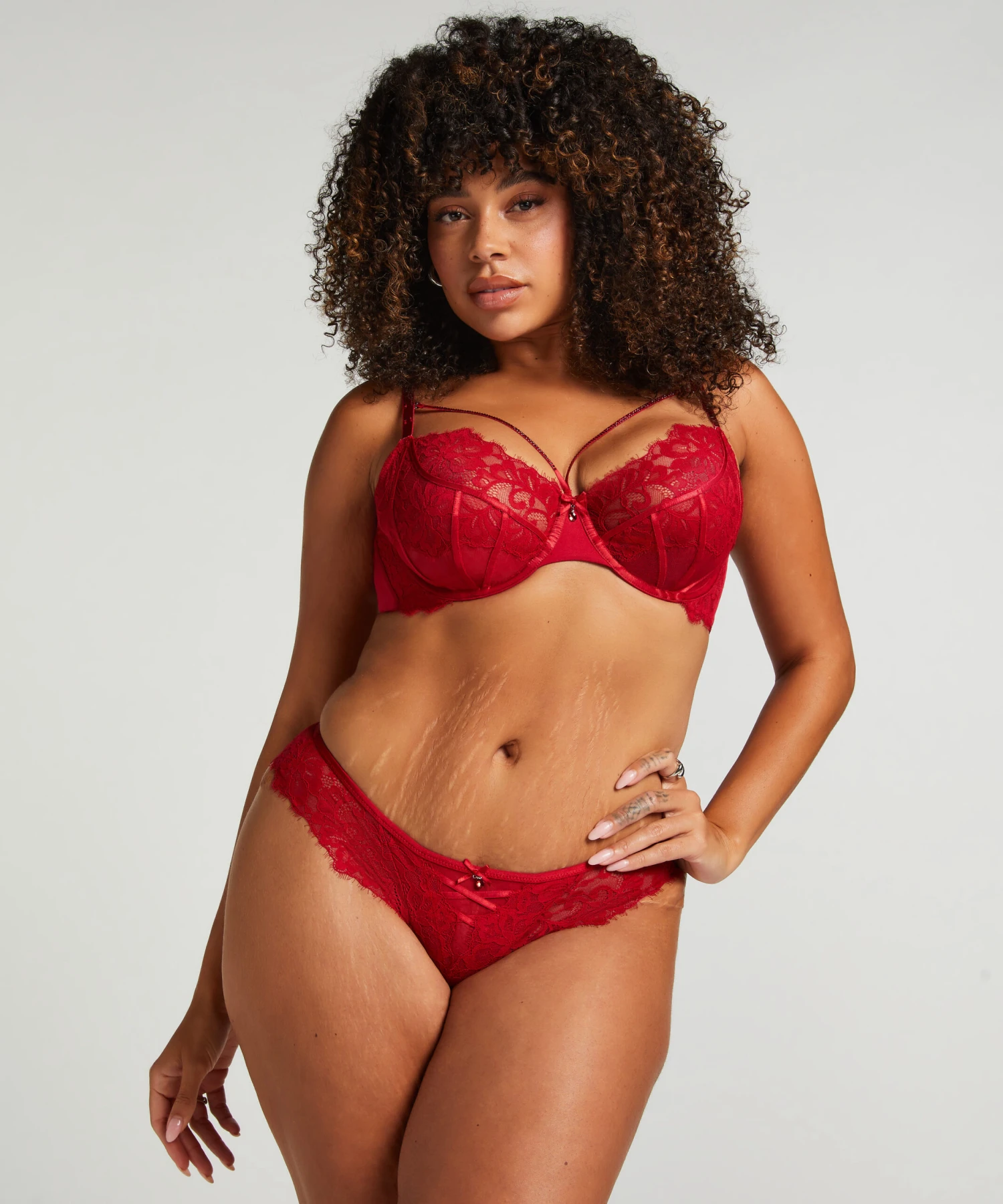 Slip brésilien Charlotta- Rouge Hunkemöller Slip Brésilien Charlotta- Rouge -Hunkemoller Boutique 300355 1 scaled