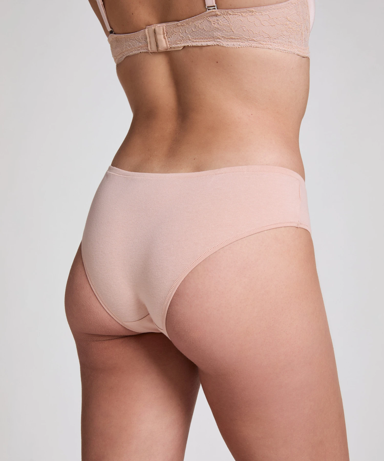 Slip Brésilien en Coton Kira- Beige Hunkemöller Slip Brésilien En Coton Kira- Beige -Hunkemoller Boutique 302177 2 scaled
