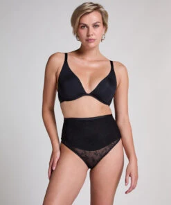 Hunkemöller Shaping String Lace- Noir