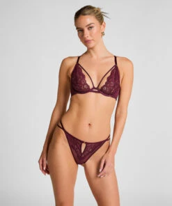 Hunkemöller String Cinnamon- Rouge
