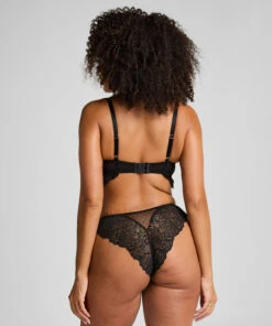 Hunkemöller Culotte Brésilienne Posie- Noir 2 Hunkemöller Culotte Brésilienne Posie- Noir -Hunkemoller Boutique 302399 4