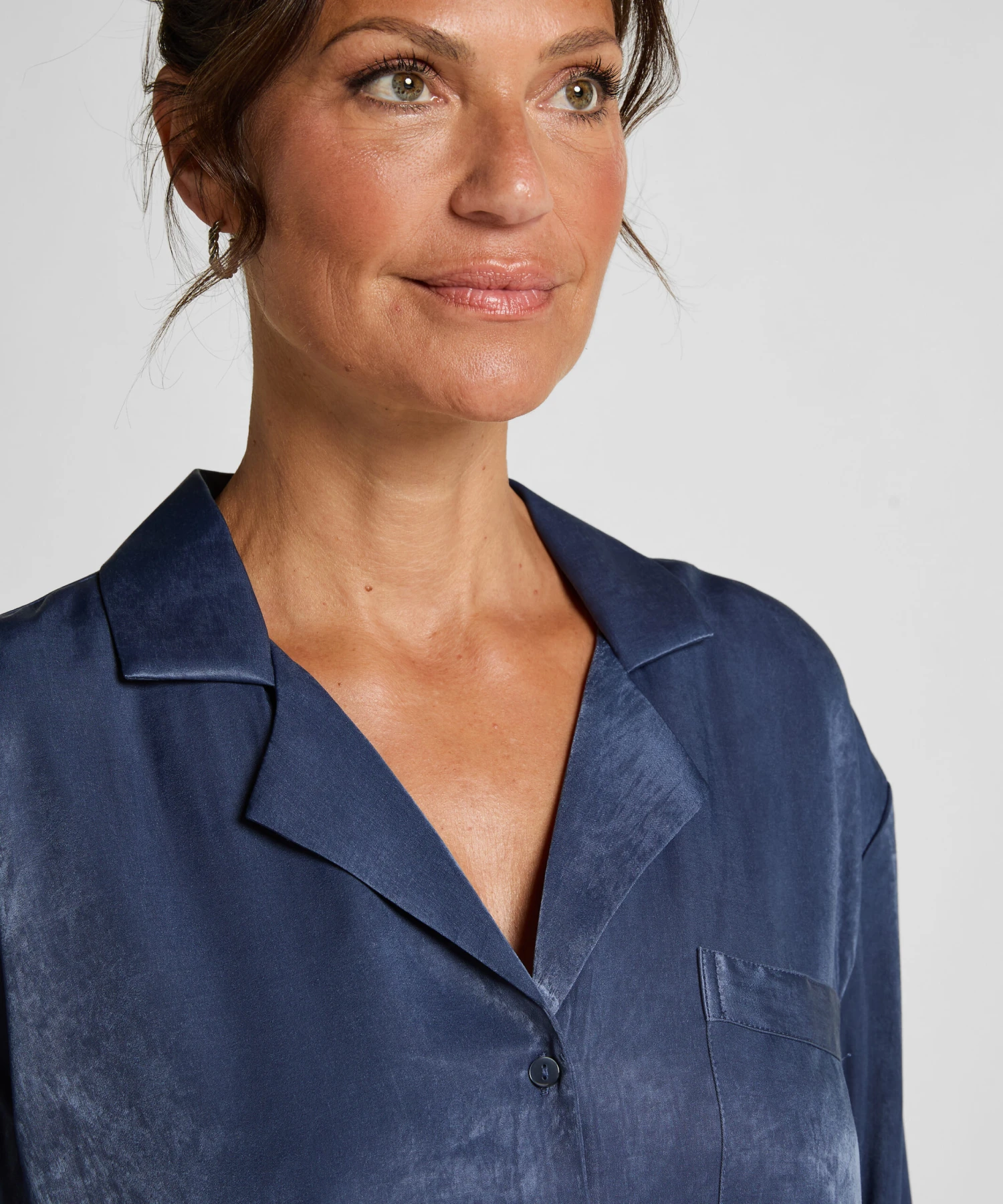 Veste à manches longues Satin Ayla- Bleu Hunkemöller Veste à Manches Longues Satin Ayla- Bleu -Hunkemoller Boutique 302767 2 scaled