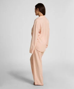 Hunkemöller Veste à Manches Longues Satin Ayla- Rose 3 Hunkemöller Veste à Manches Longues Satin Ayla- Rose -Hunkemoller Boutique 302769 4