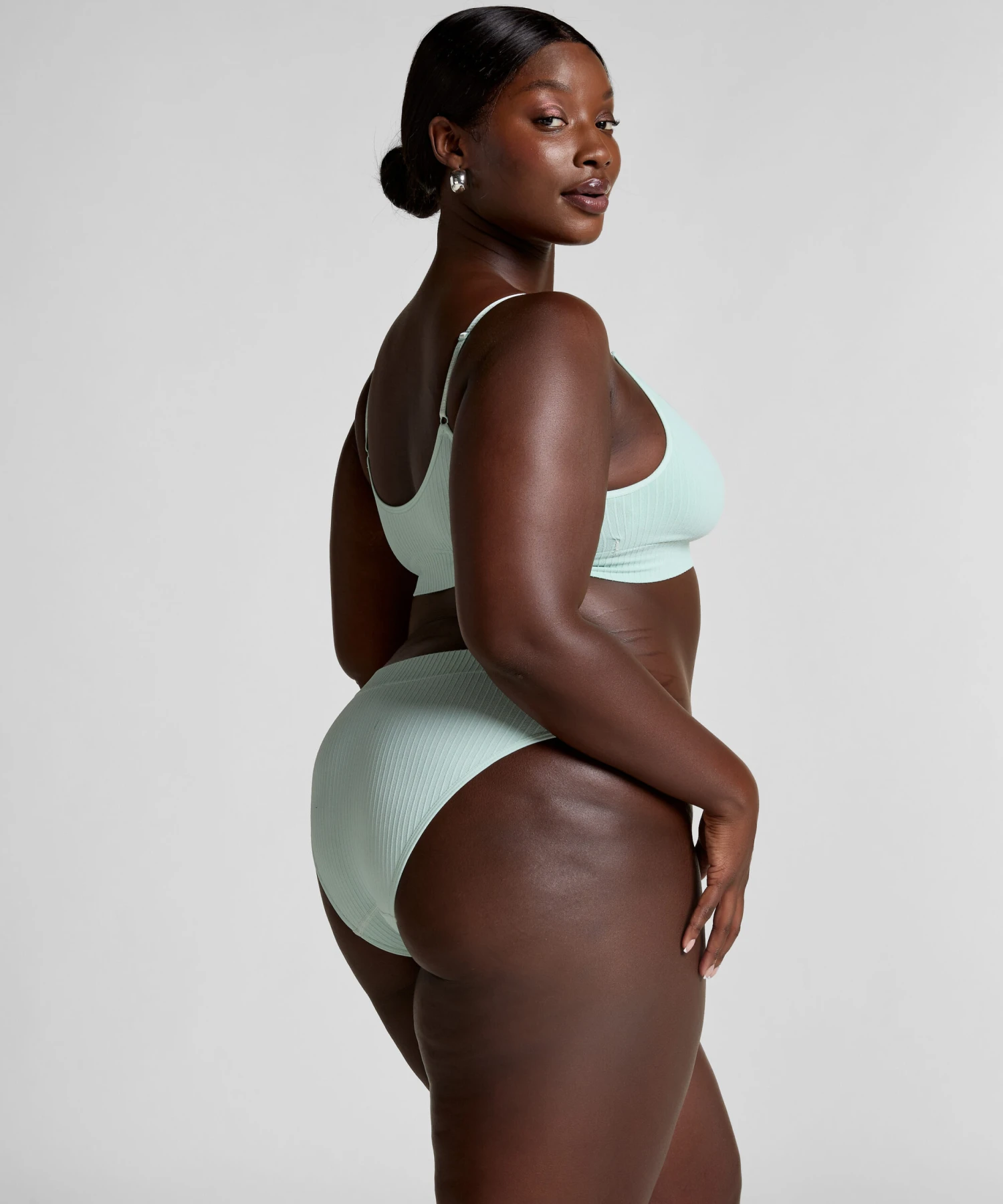 Slip brésilien Dianne- Vert Hunkemöller Slip Brésilien Dianne- Vert -Hunkemoller Boutique 302818 13 scaled